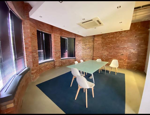 93M² OFFICE TO LET IN OBSERVATORY